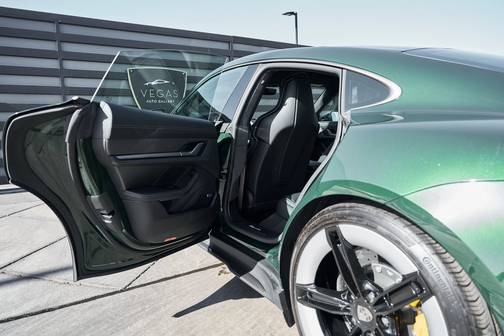 Used 2025 Porsche Taycan Turbo S w/ Premium Package image 29