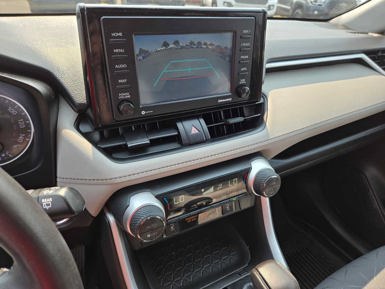 Used 2022 Toyota RAV4 XLE w/ Convenience Package AWD/4WD image 27