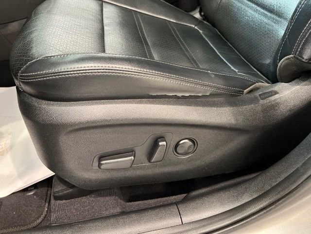 Used 2017 Kia Sorento AWD w/ LX Convenience Package image 2