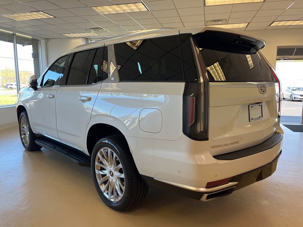 Certified 2024 Cadillac Escalade Premium Luxury AWD/4WD image 3