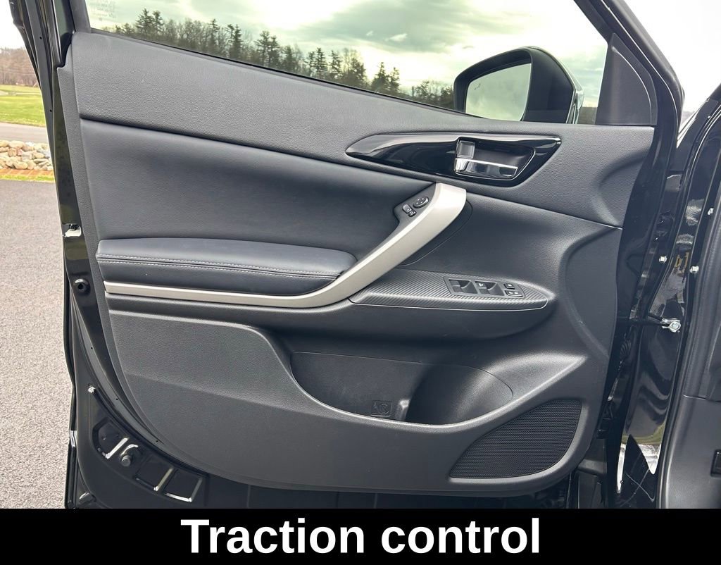 Used 2023 Mitsubishi Eclipse Cross SE image 18