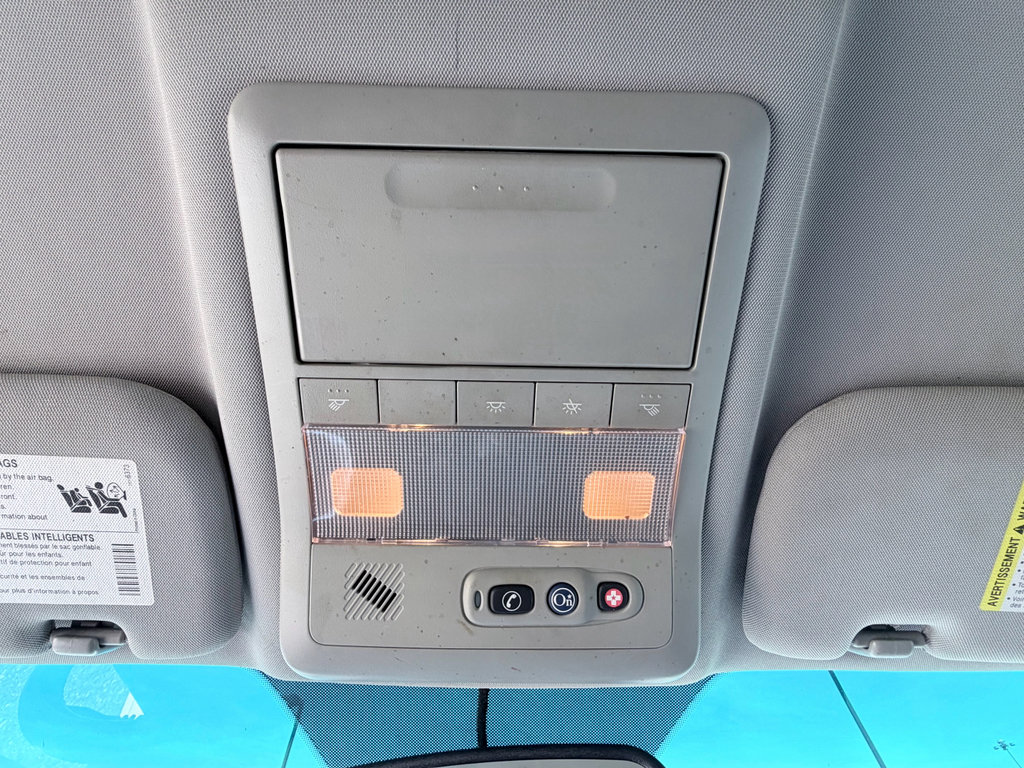 Used 2013 Chevrolet Captiva Sport LT FWD image 15