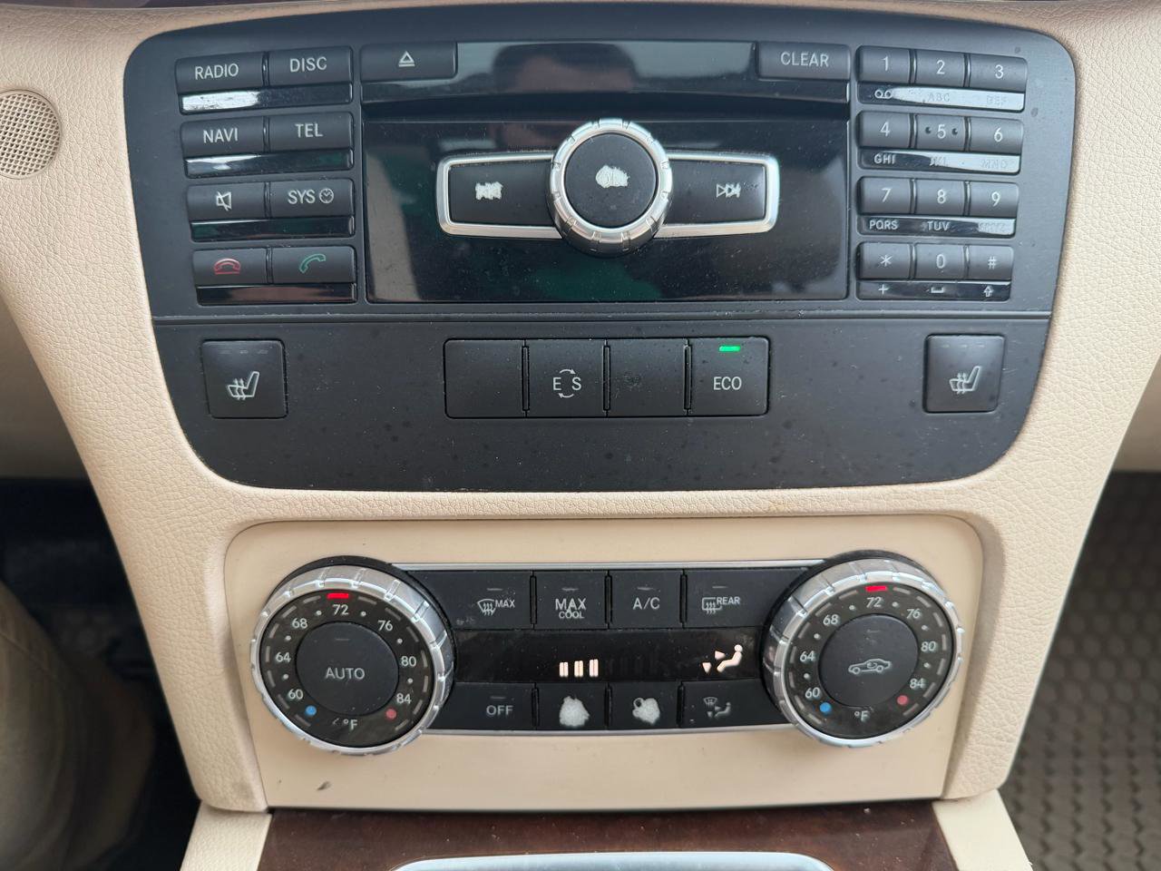 Used 2015 Mercedes-Benz GLK 350 4MATIC image 38