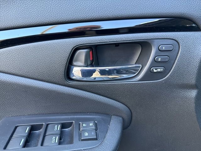 Used 2021 Honda Pilot Touring image 15