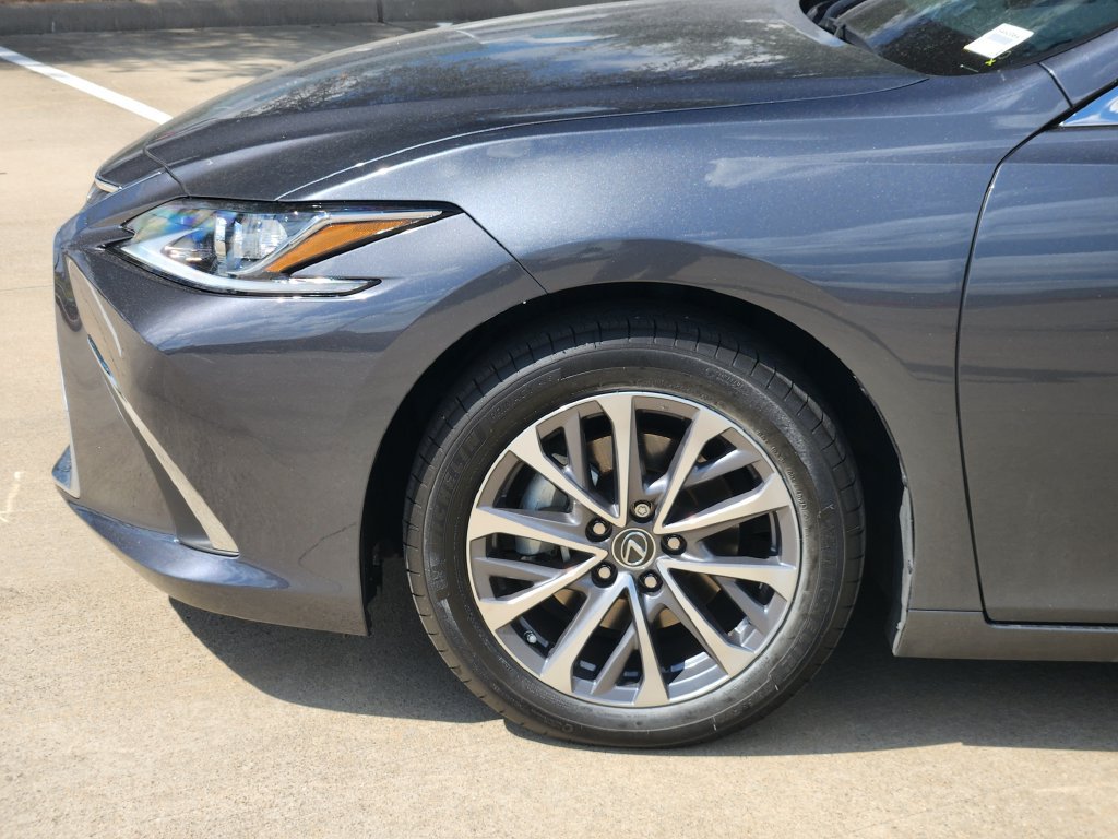 Certified 2022 Lexus ES 350 w/ Premium Package FWD image 8