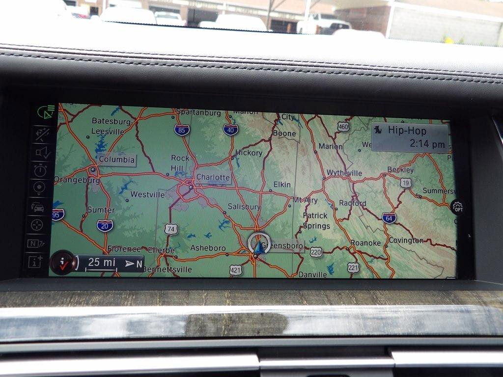 Used 2015 BMW 750Li RWD image 21