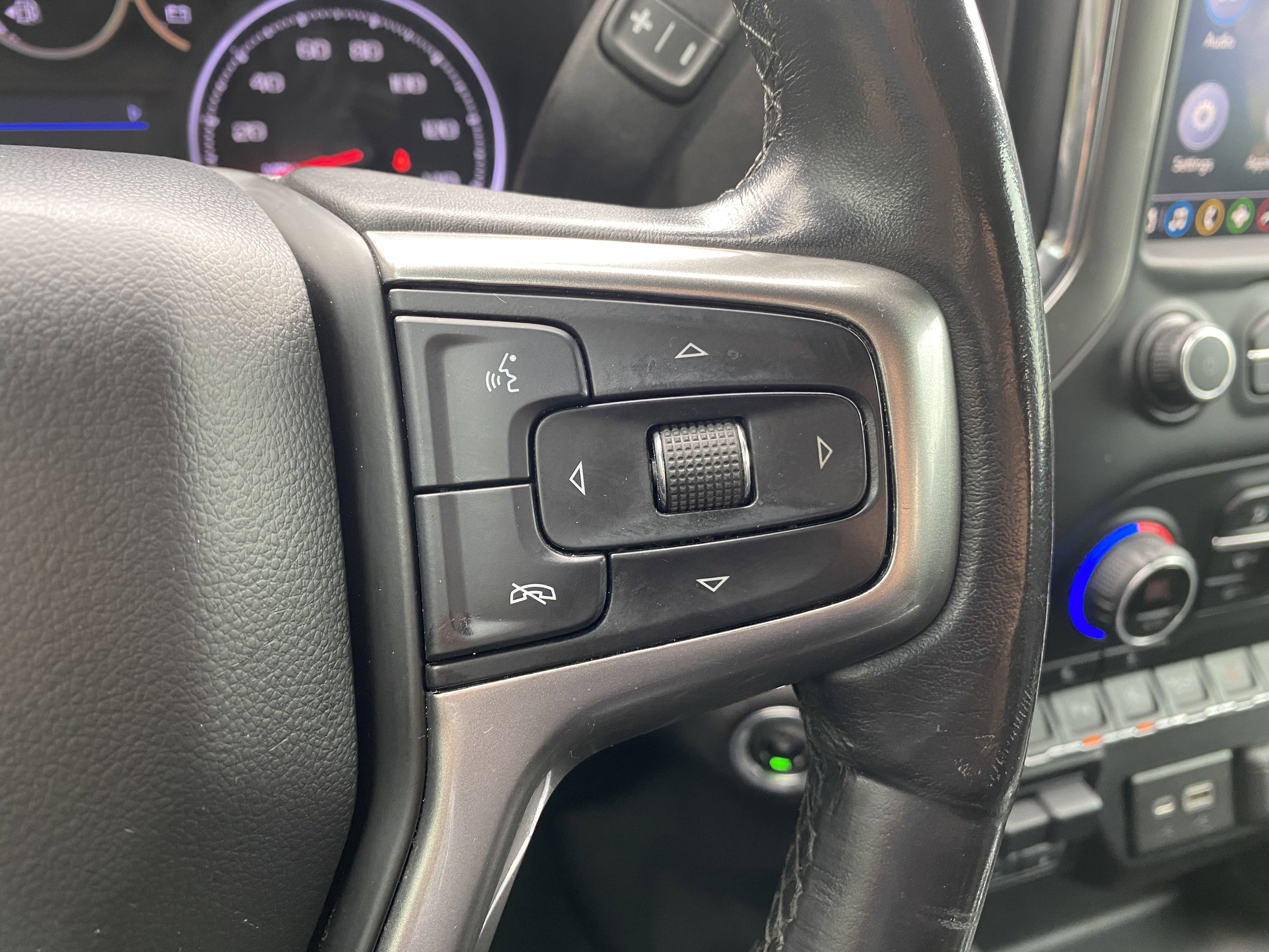 Used 2020 Chevrolet Silverado 1500 RST image 21