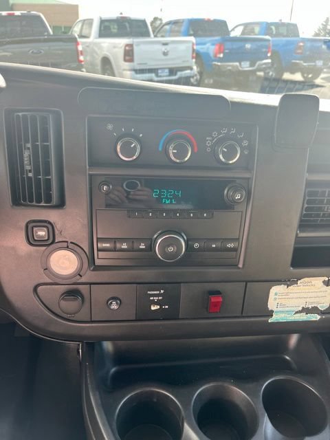 Used 2012 Chevrolet Express 2500 RWD image 36