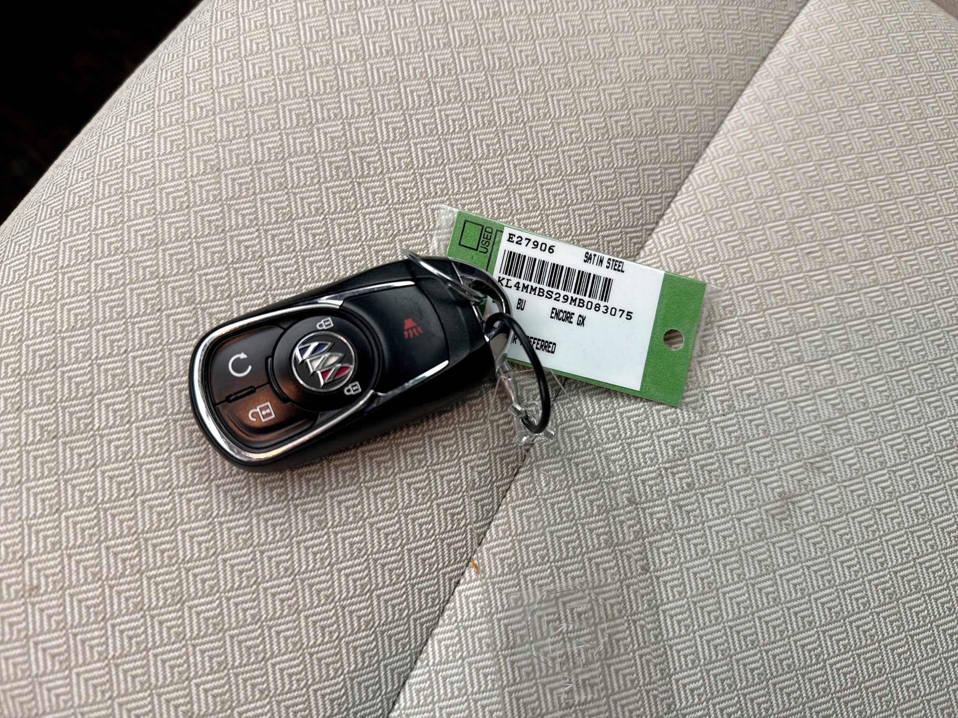 Used 2021 Buick Encore GX Preferred w/ Cold Weather Comfort Package image 12