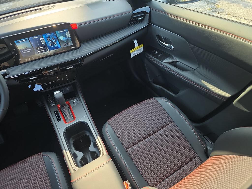 New 2026 Nissan Kicks SR AWD/4WD image 20