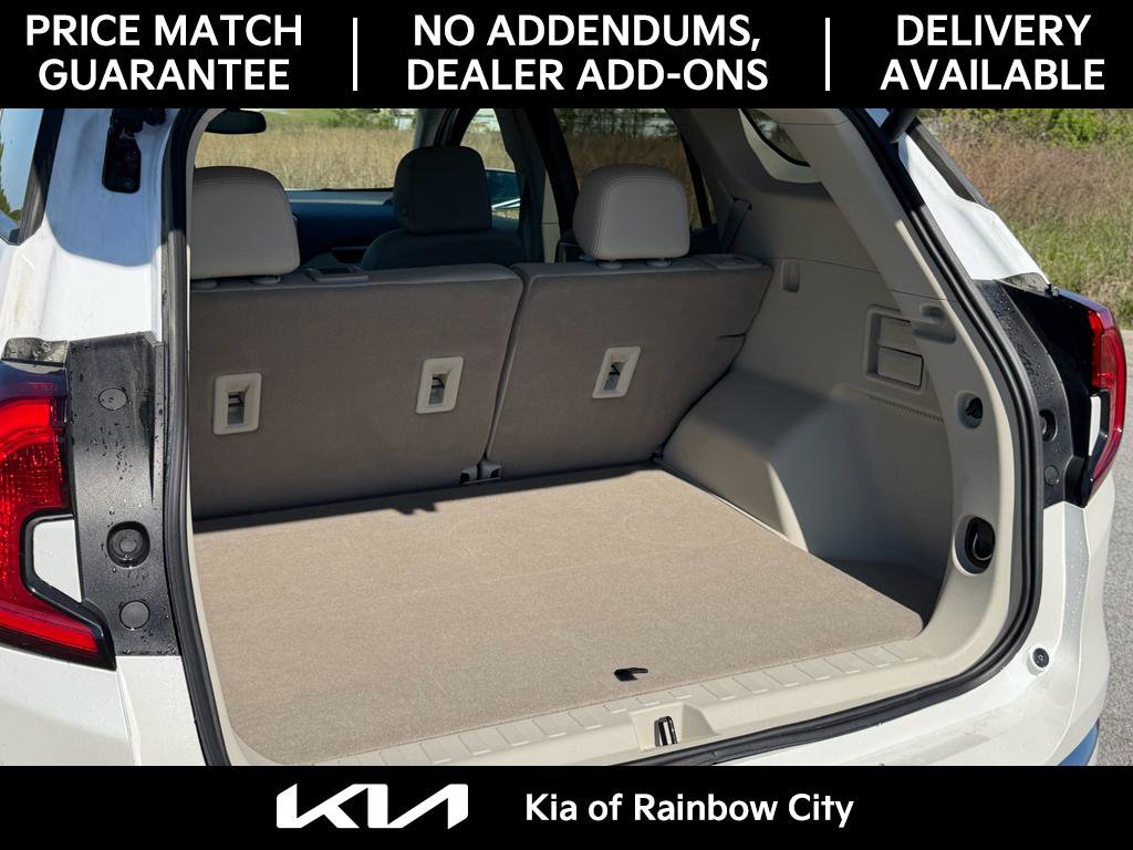 Used 2024 GMC Terrain Denali w/ Denali Premium Package image 25