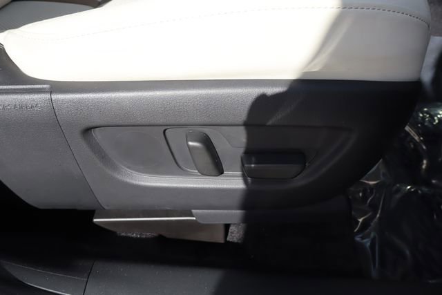 Used 2024 MAZDA CX-90 3.3 Turbo w/ Premium Plus Pkg image 15