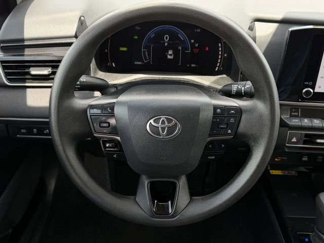 Certified 2025 Toyota Camry LE image 13