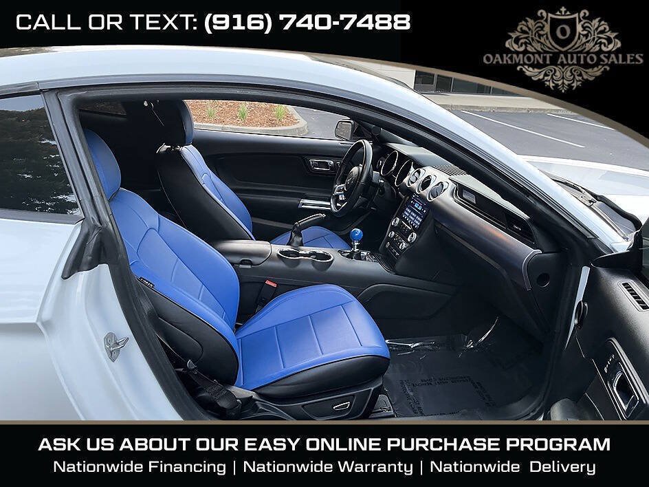 Used 2015 Ford Mustang GT RWD image 12
