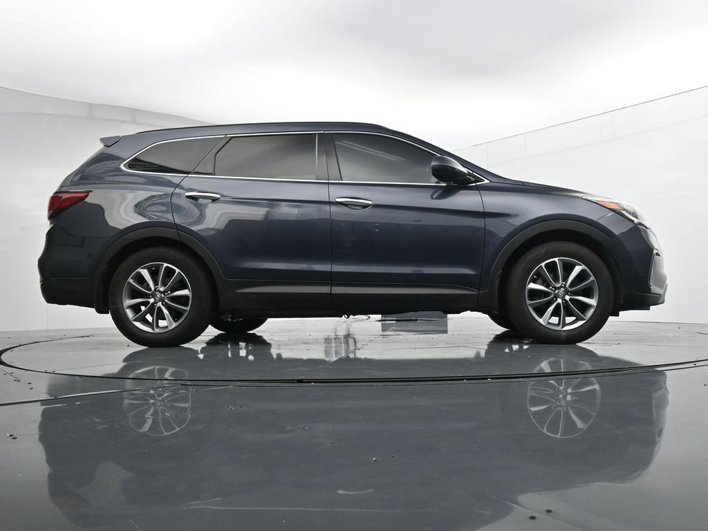 Used 2019 Hyundai Santa Fe XL SE AWD/4WD image 34