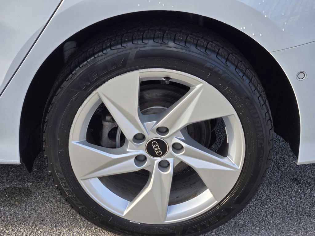 Used 2024 Audi A3 2.0T Premium image 9