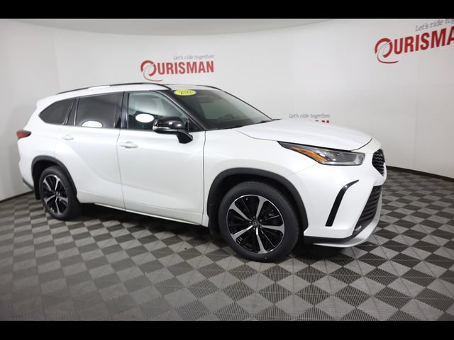 Used 2022 Toyota Highlander XSE AWD/4WD image 37