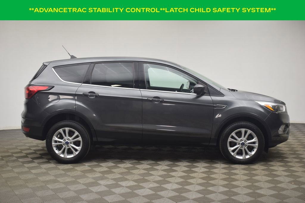 Used 2019 Ford Escape SE image 13