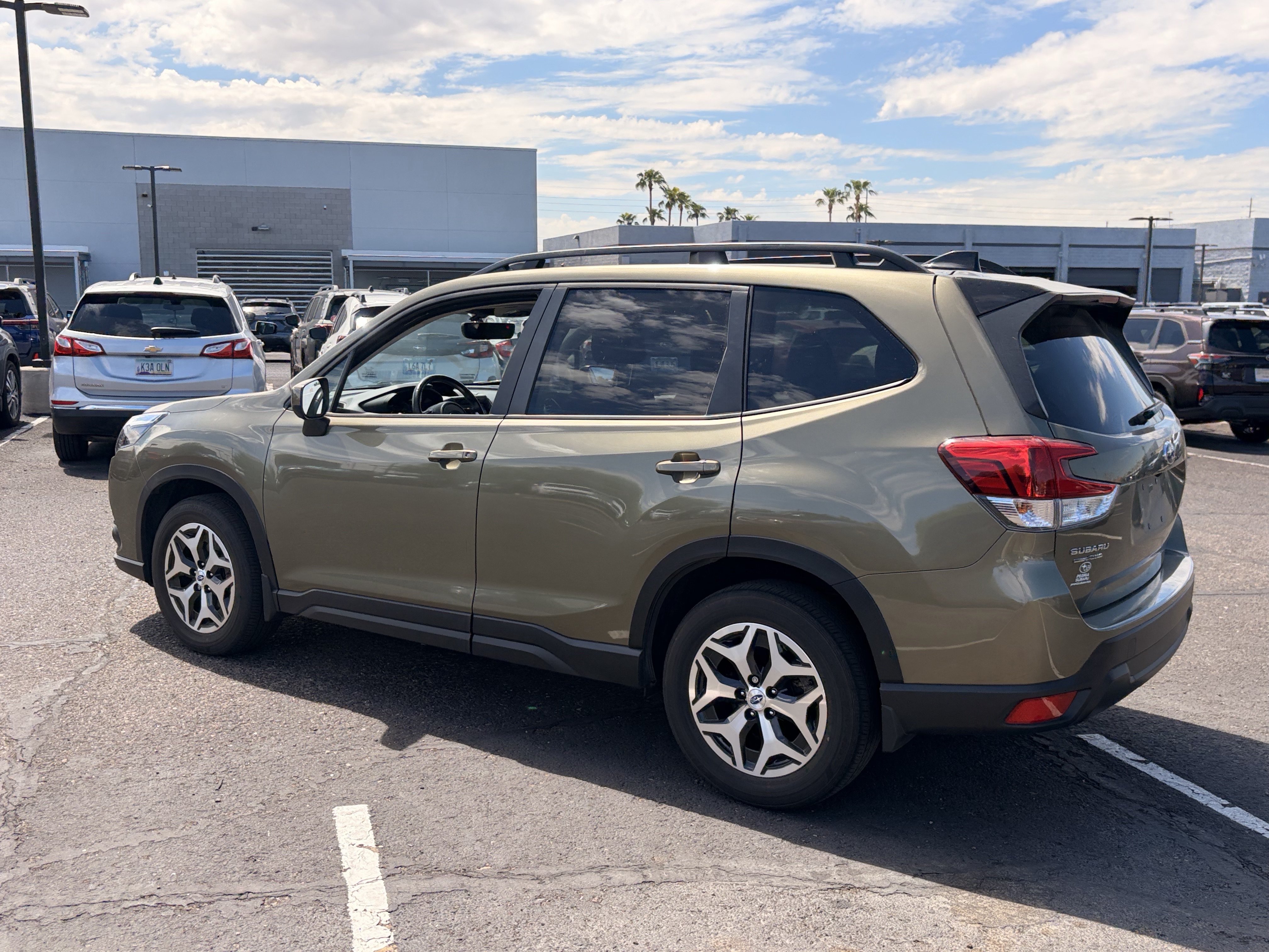 Certified 2024 Subaru Forester Premium AWD/4WD image 3