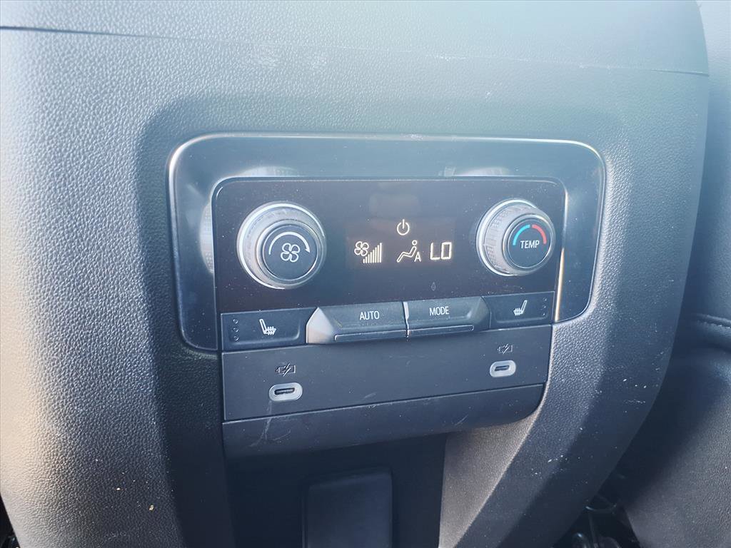 Used 2023 Chevrolet Tahoe High Country image 17