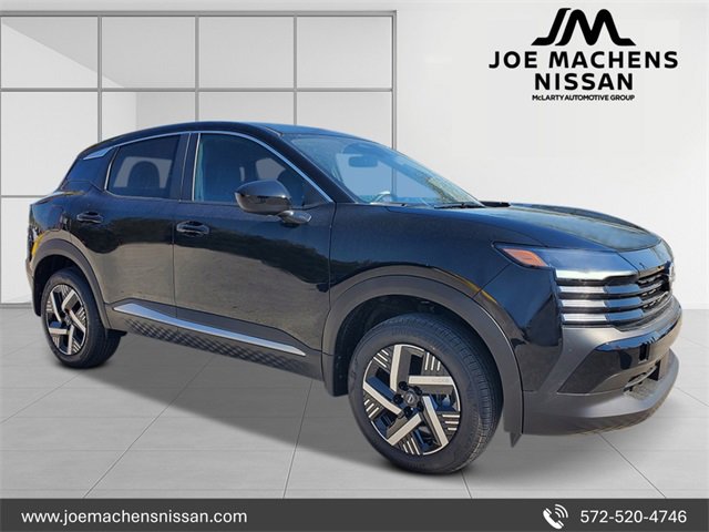 New 2026 Nissan Kicks SV image 2