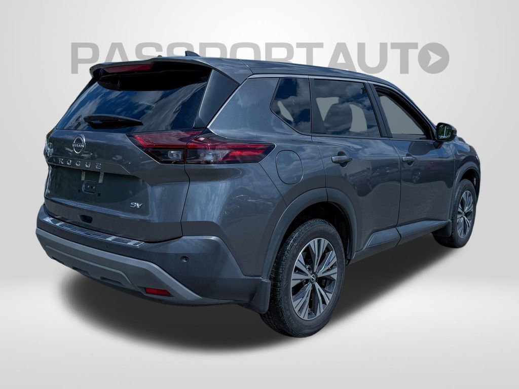 Certified 2022 Nissan Rogue SV FWD image 5