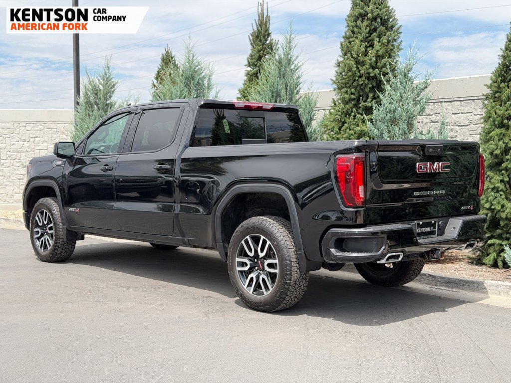 Used 2024 GMC Sierra 1500 AT4 w/ Technology Package AWD/4WD image 5