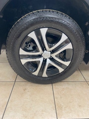 Used 2017 Toyota RAV4 LE image 31