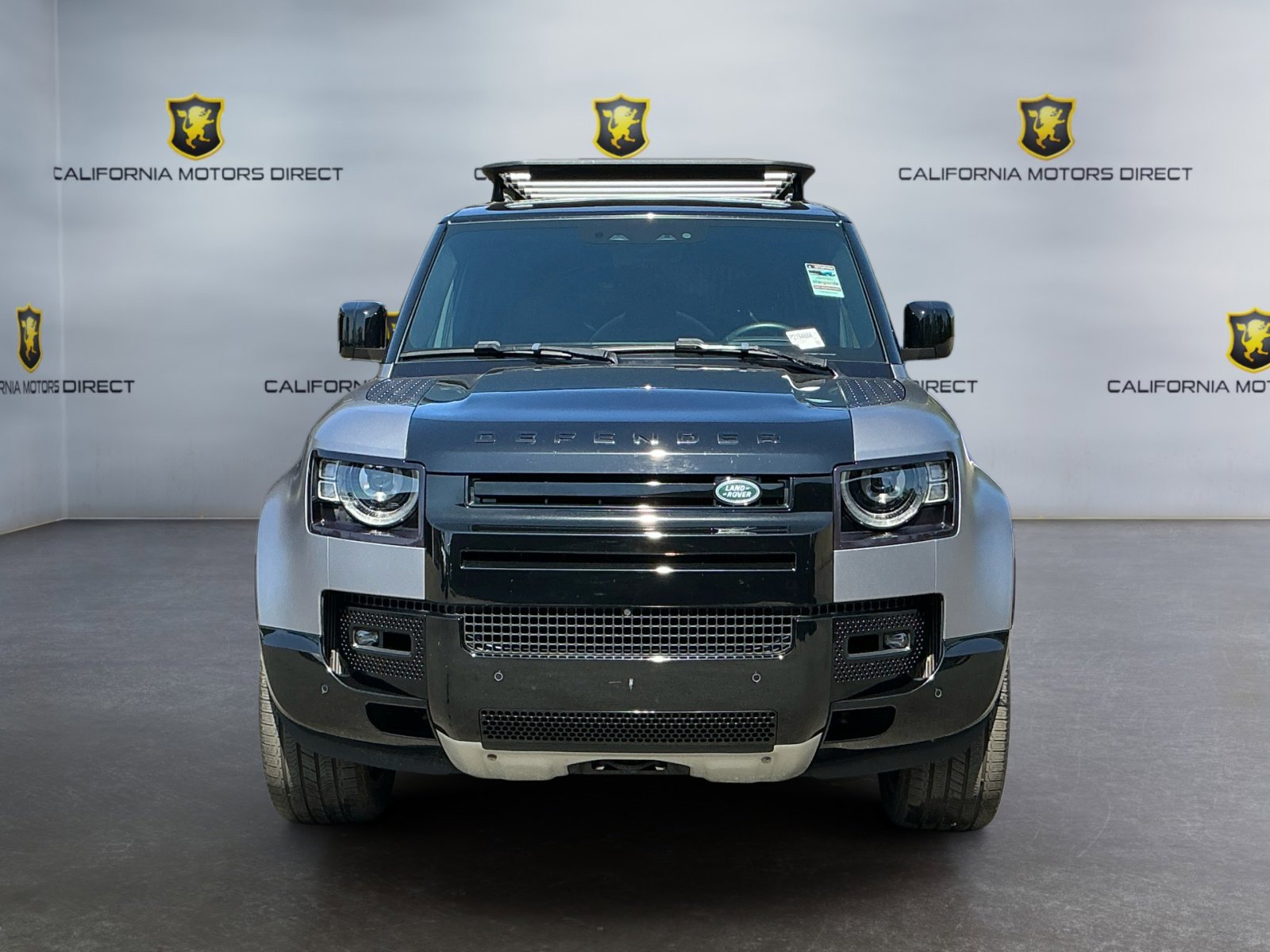 Used 2023 Land Rover Defender 110 X image 2