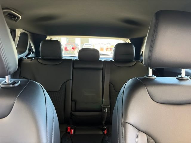 New 2026 Jeep Compass Latitude AWD/4WD image 14