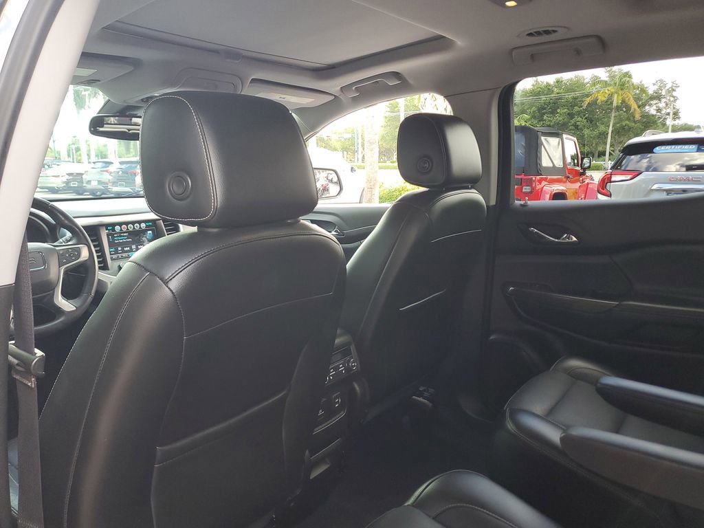 Used 2019 GMC Acadia SLT FWD image 15