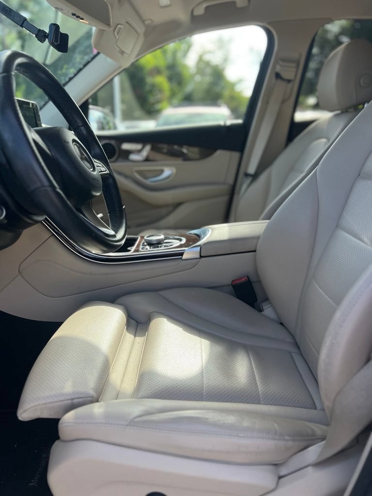 Used 2017 Mercedes-Benz GLC 300 image 21