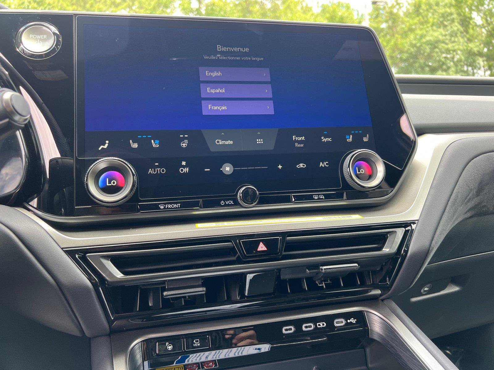New 2026 Lexus TX 500h AWD image 21