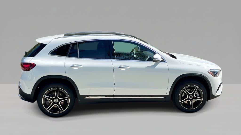 New 2026 Mercedes-Benz GLA 250 4MATIC image 9