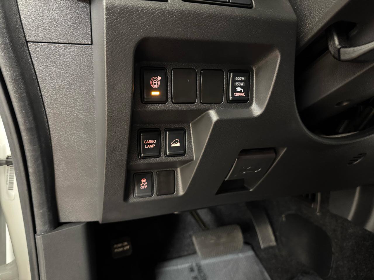 Used 2025 Nissan Frontier SV w/ SV Convenience Package image 18