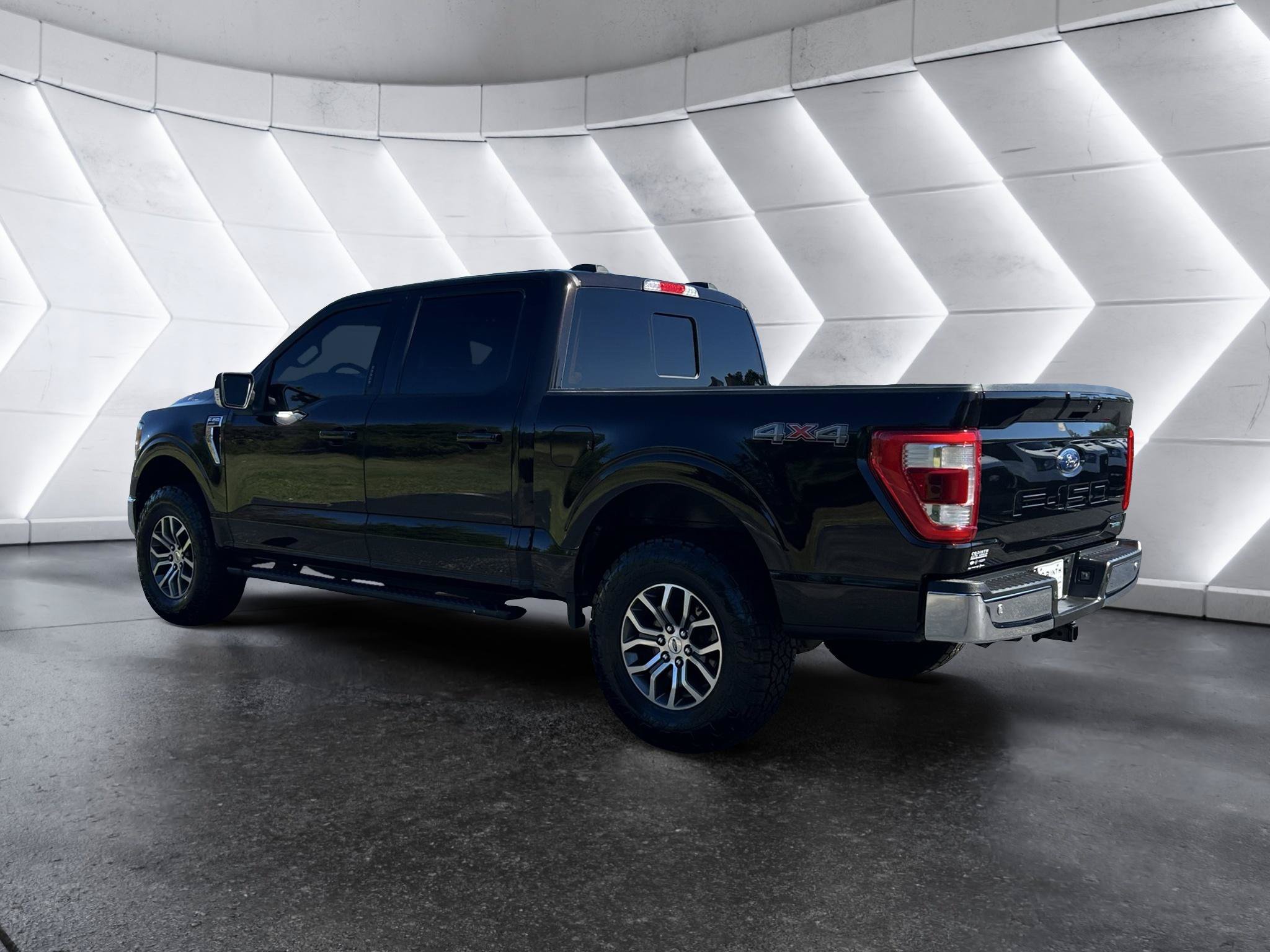 Certified 2021 Ford F150 Lariat AWD/4WD image 5