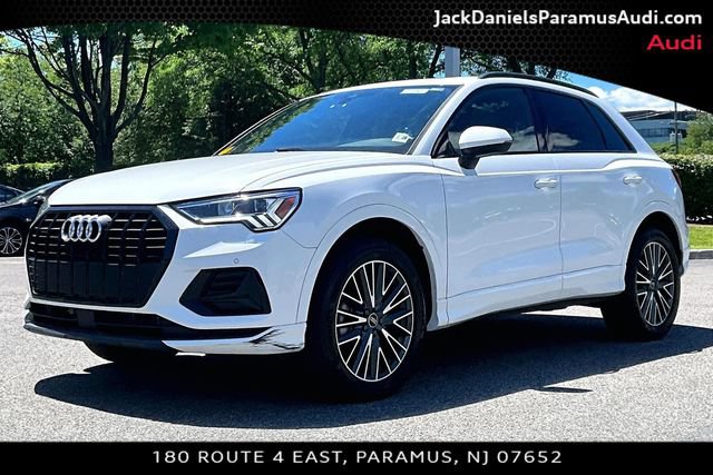 Used 2023 Audi Q3 2.0T Premium w/ Convenience Package