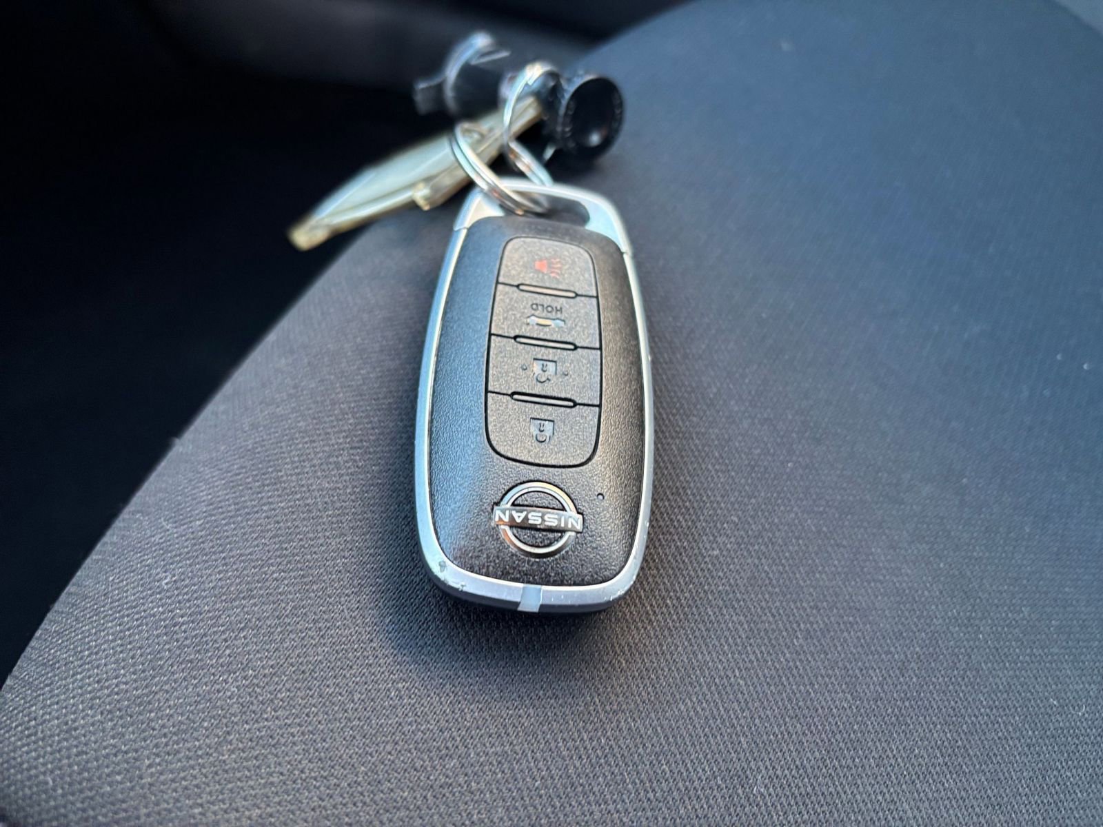 Used 2025 Nissan Sentra SV image 18