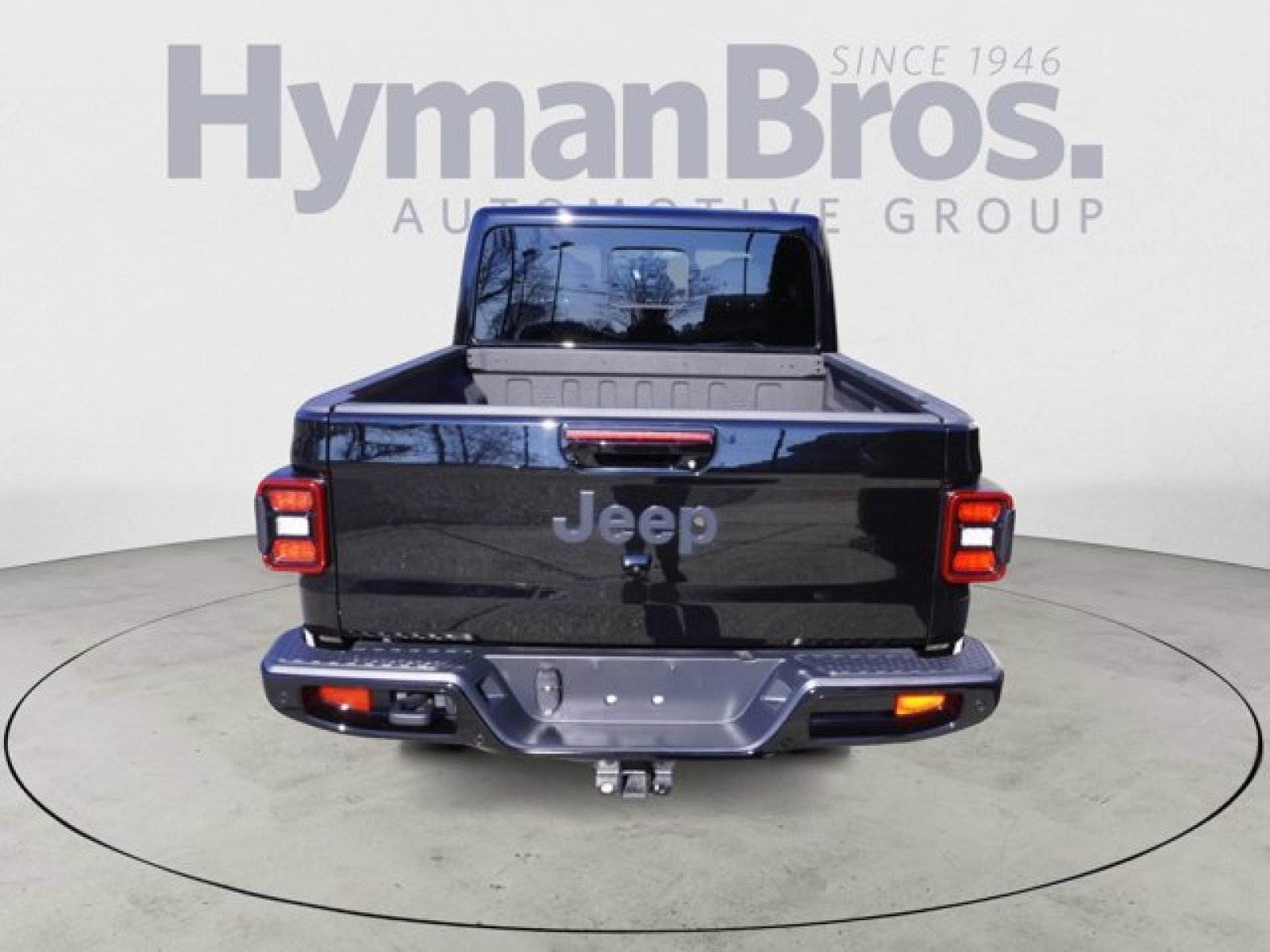 Used 2023 Jeep Gladiator Overland image 6