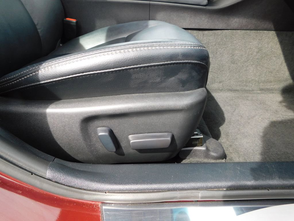 Used 2018 Toyota Avalon XLE Premium w/ Protection Package image 19