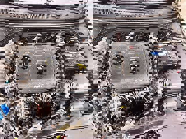 Used 2017 Hyundai Elantra SE w/ SE A/T Tech Package 03 image 10