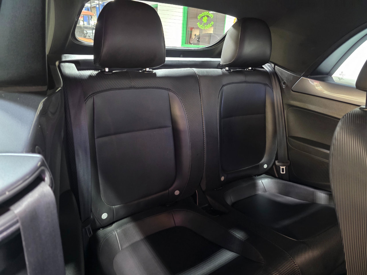 Used 2013 Volkswagen Beetle TDI image 28