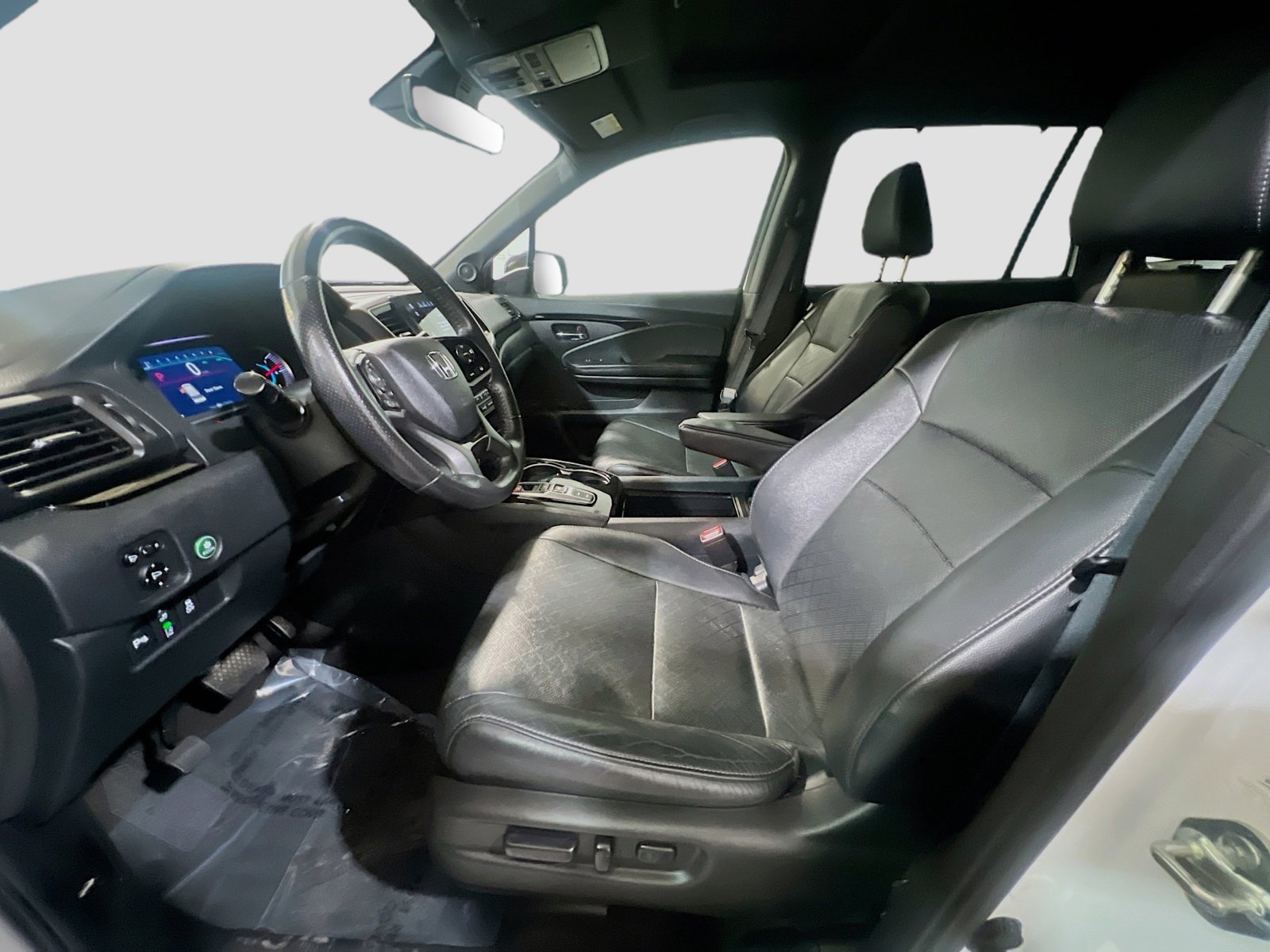 Used 2020 Honda Passport Touring image 15