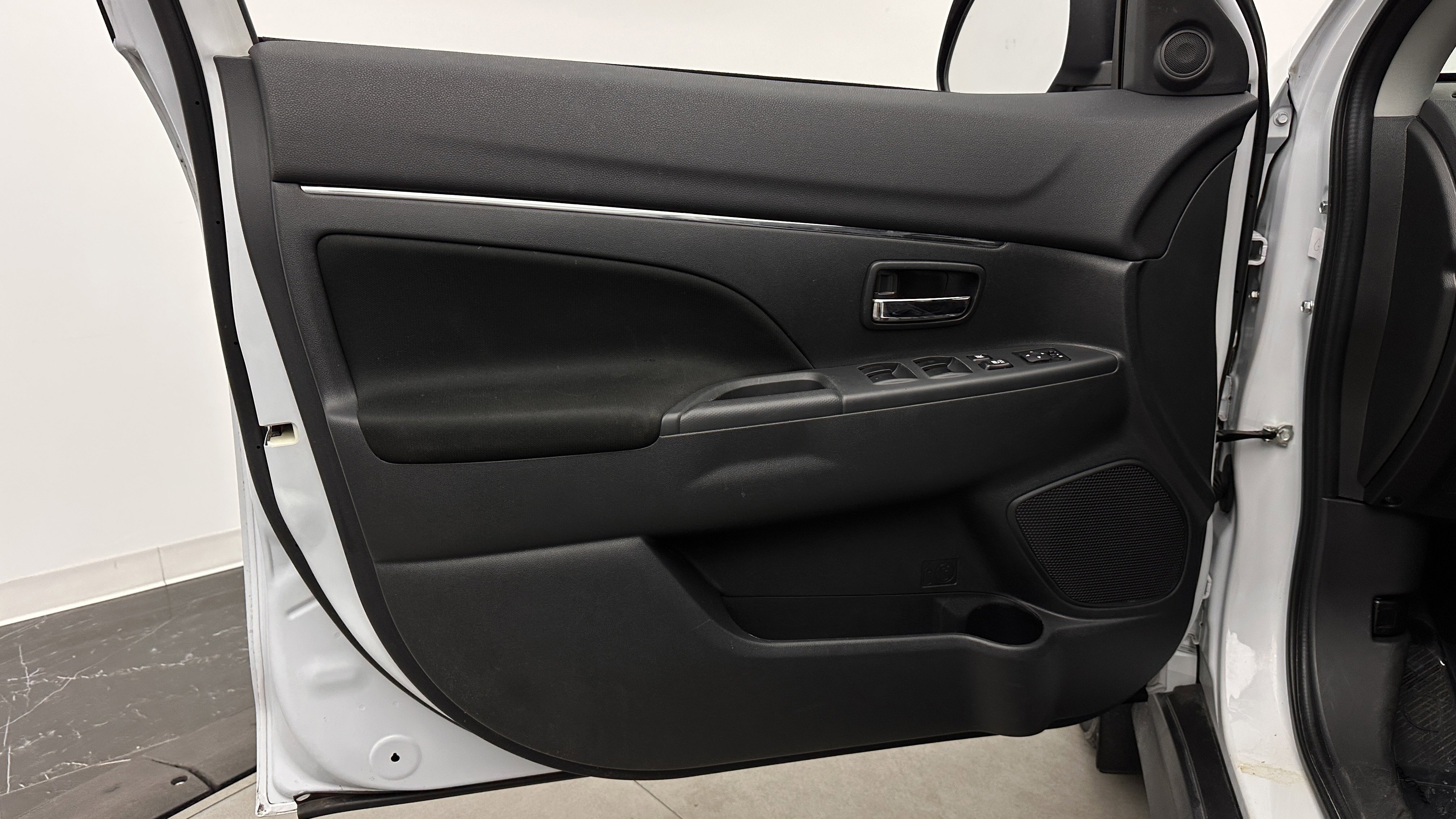 Used 2023 Mitsubishi Outlander Sport AWD image 10