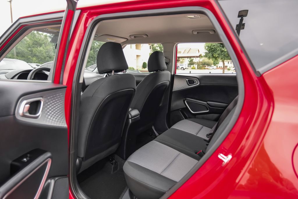 Used 2022 Kia Soul LX w/ Technology Package FWD image 45