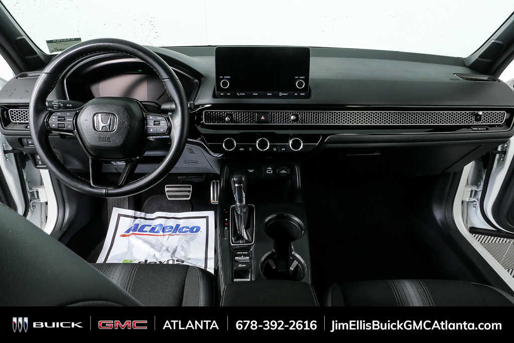 Used 2023 Honda Civic Sport image 16