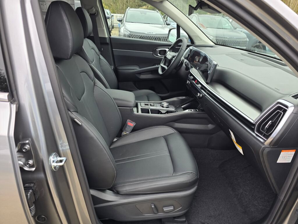 New 2026 Kia Sorento EX image 11