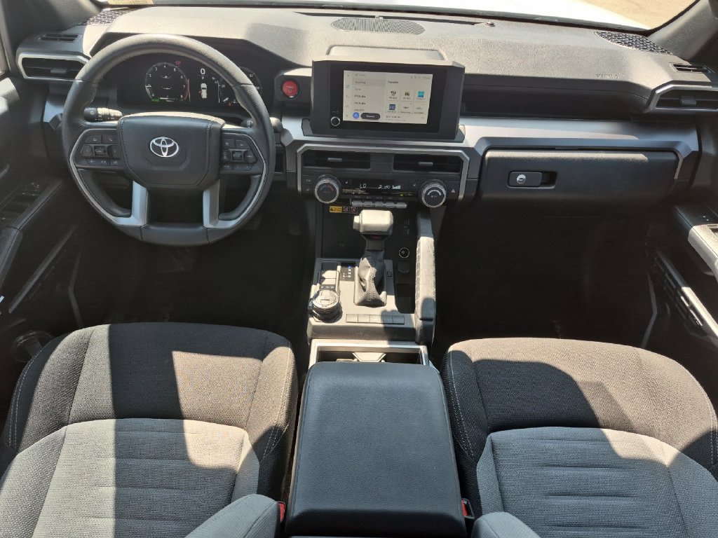Used 2025 Toyota 4Runner TRD Off-Road AWD/4WD image 13