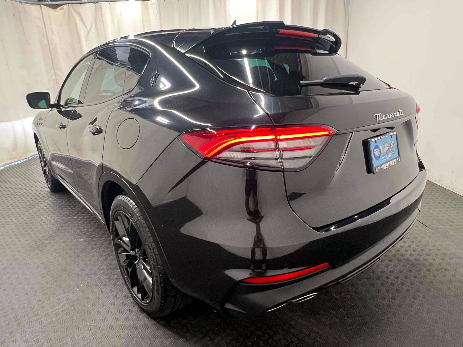 Certified 2023 Maserati Levante Modena AWD/4WD image 8