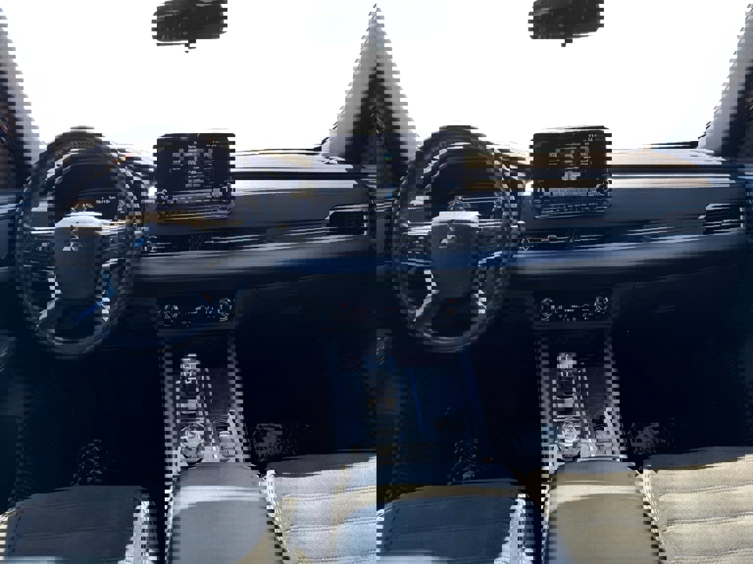 Used 2023 Mitsubishi Outlander SE Black Edition image 12